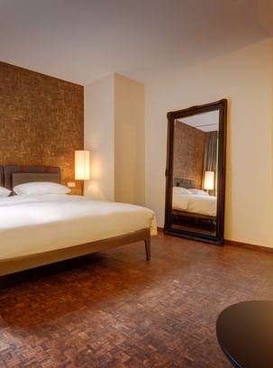 8 Superior room VNES